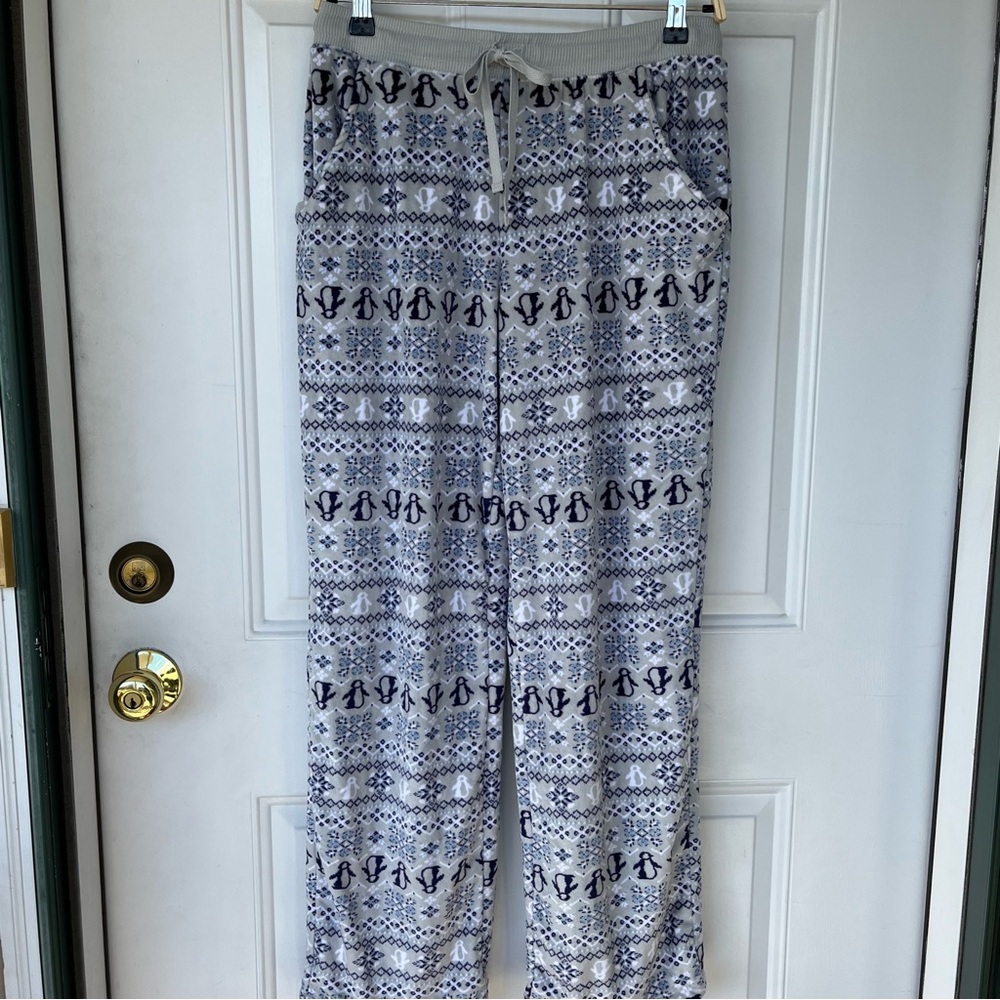 •Croft & Barrow• Soft Penguin Pajama Pants - Size Medium